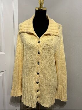 J.Jill 90s butter yellow mom Spring Cozy Button Up Cardigan Size S